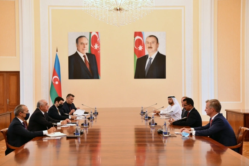 Əli Əsədov “DP World” şirkətlər qrupunun sədri və icraçı direktoru ilə görüşüb