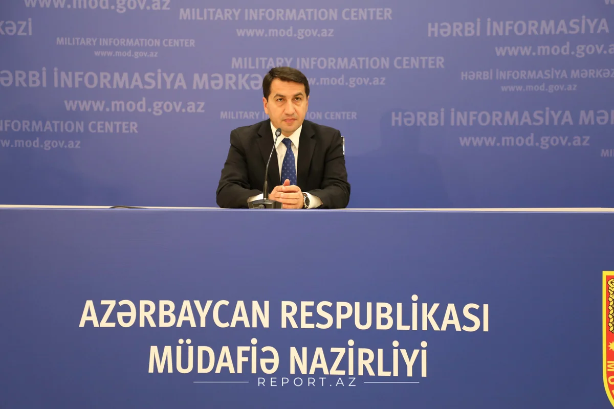 Prezidentin köməkçisi: Düşmən yerinə otuzdurulur