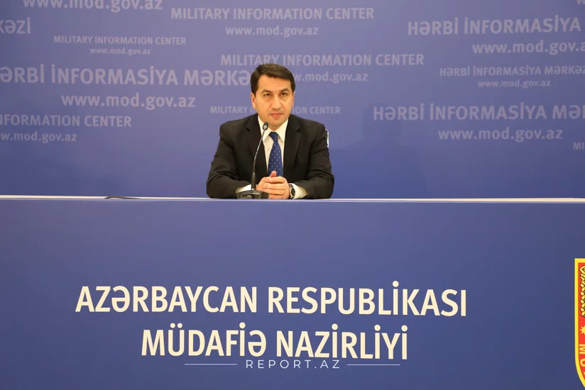 Prezidentin köməkçisi: Düşmən yerinə otuzdurulur