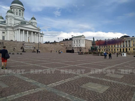 Neftçinin Finlandiyadakı HİKkəsi, tanımadığımız Helsinkidə tanıdığımız Aleksandrın abidəsi