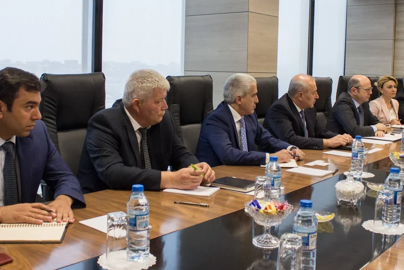 Energetika Nazirliyində USAİD-in missiya direktoru ilə görüş keçirilib