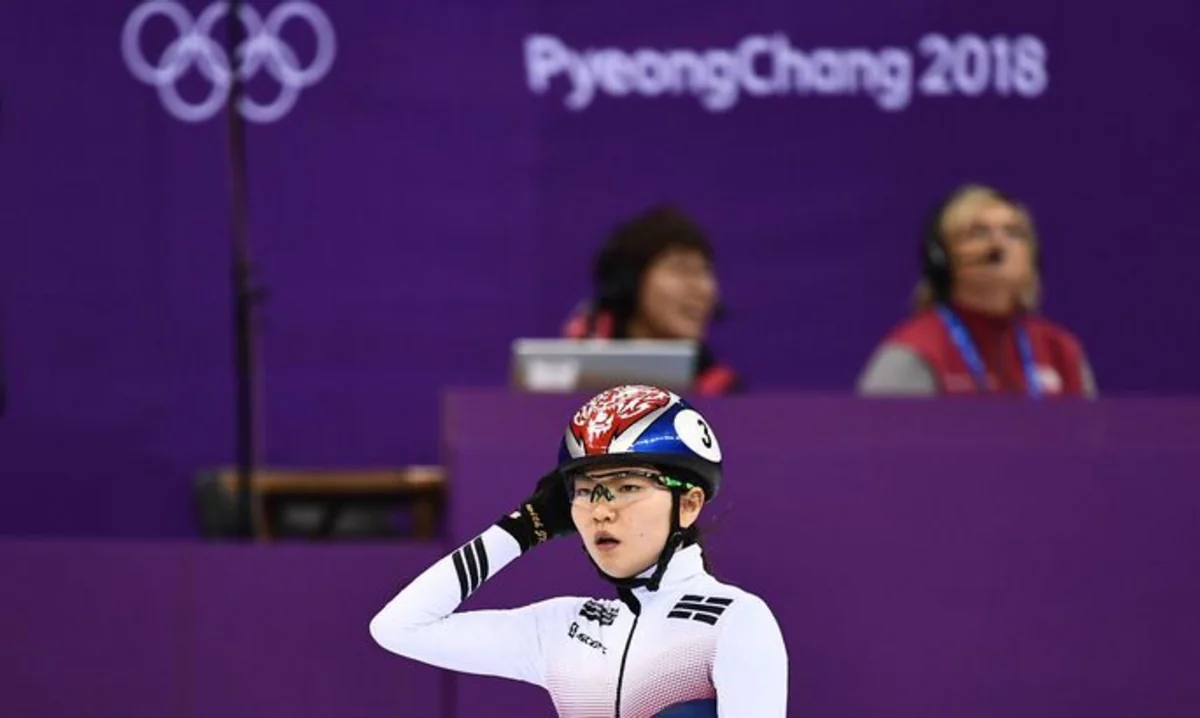 İkiqat olimpiya çempionu məşqçisini zorlamada ittiham edib