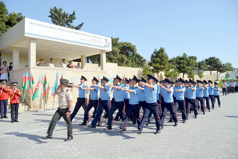 Hərbi Liseydə kursantların andiçmə mərasimi keçirilib
