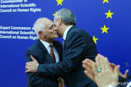 Professor Namiq Əliyevə “Vətən övladı” ordeni təqdim edilib