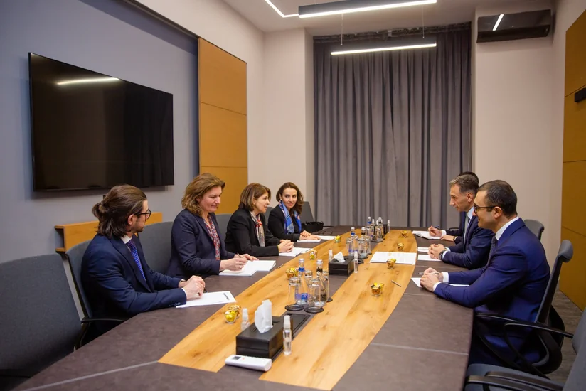 Azərbaycan və IFC infrastruktur layihələrinə dair əməkdaşlığı müzakirə edib