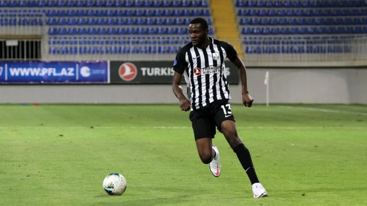 Neftçi yeni hücumçusunu Qalatasarayla oyuna sifariş etdi