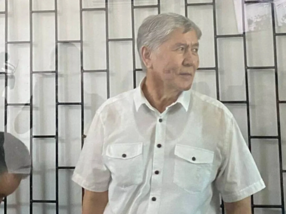 Almazbek Atambayev azadlığa buraxılıb