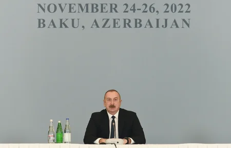 Bakıda beynəlxalq konfrans keçirilib, İlham Əliyev iştirakçıların suallarını cavablandırıb - YENİLƏNİB-5