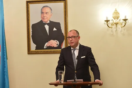 Azərbaycanın Almaniyadakı səfirliyində 20 Yanvar faciəsi anılıb