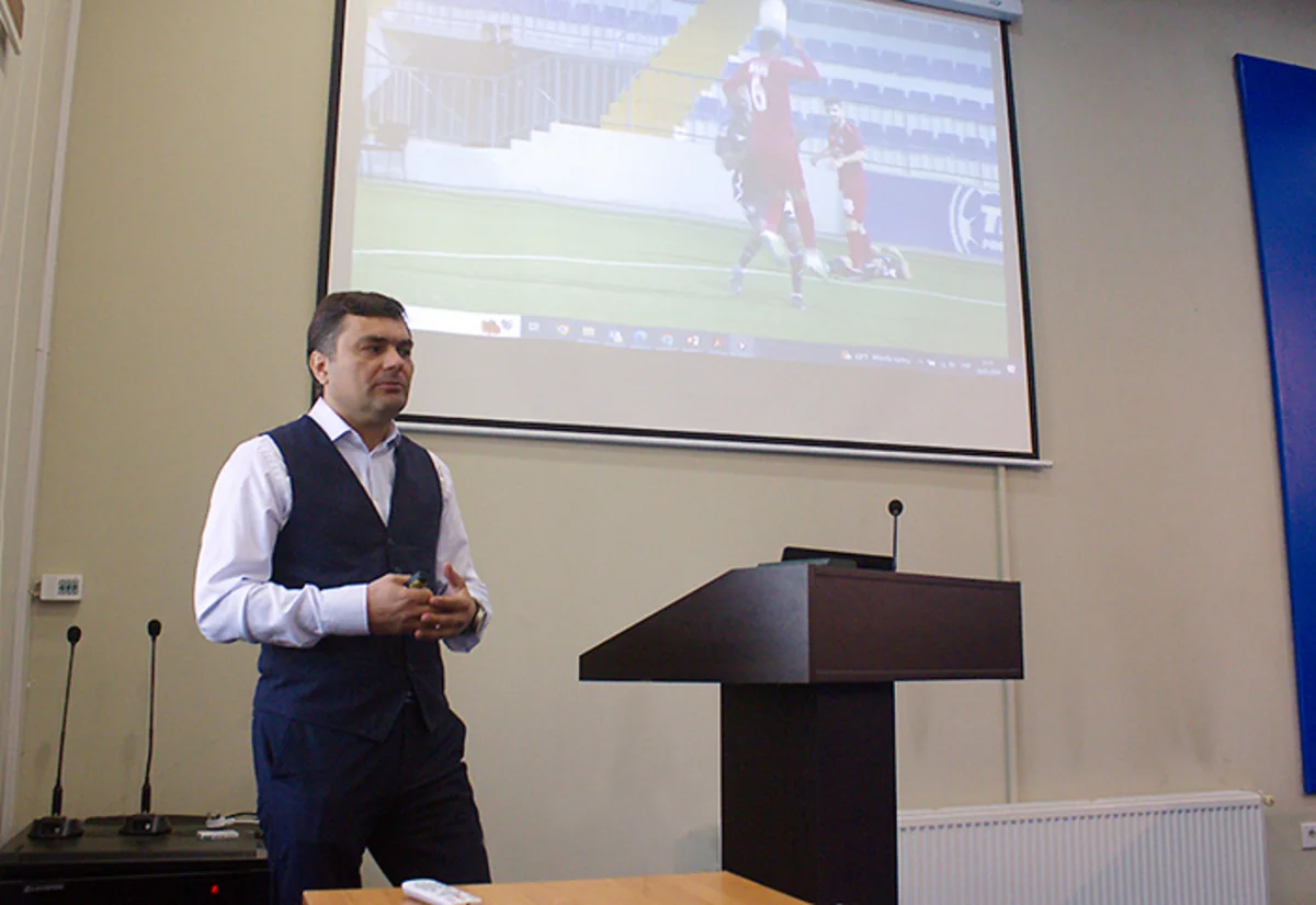 Azərbaycan millisinin və futbol klublarının həkimləri üçün seminar təşkil olunub