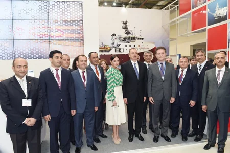 ​Prezident İlham Əliyev Bakıda XXII Beynəlxalq “Xəzər Neft və Qaz 2015” sərgisinin açılışında iştirak edib