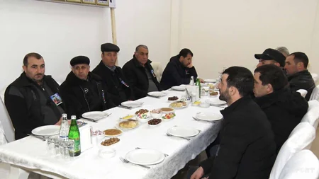 Mən atamı çox istəyirəm - şəhidin mərasimindən - REPORTAJ