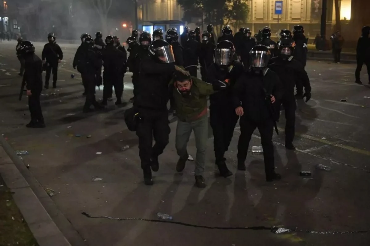 В Грузии начали расследование по делу о превышении полномочий полицией