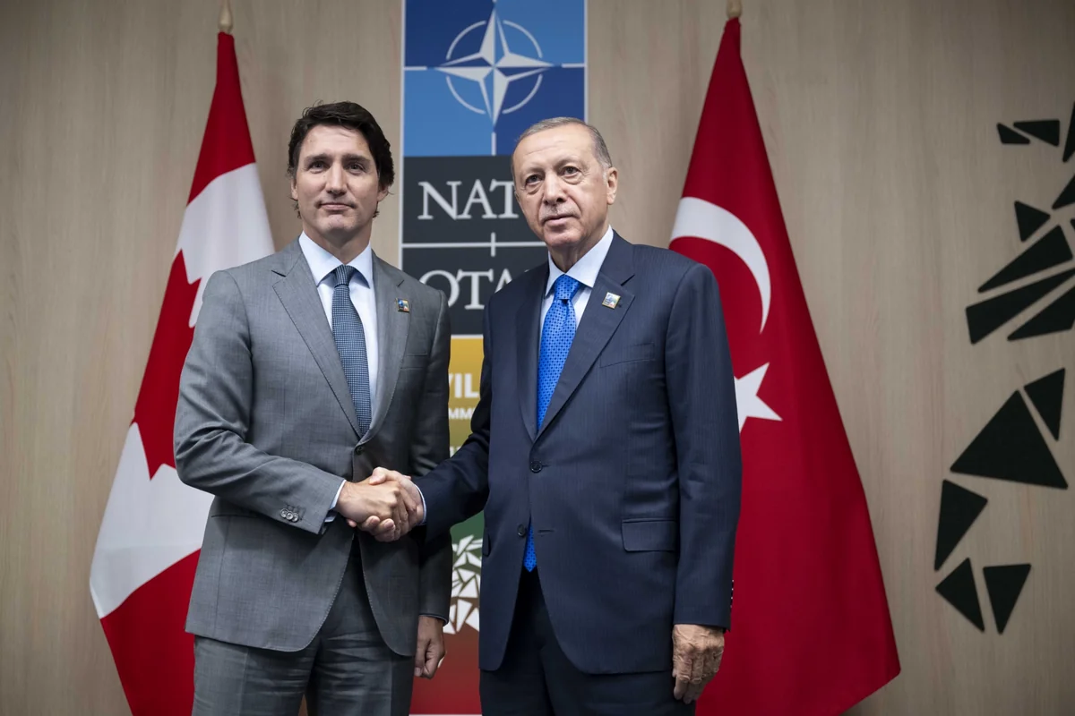 Ərdoğan Kanadanın Baş naziri ilə görüşüb