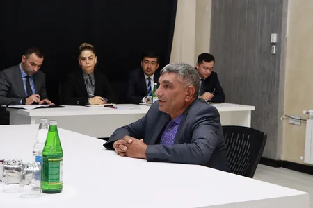 Dini Komitənin sədri Şamaxıda vətəndaşları qəbul edib
