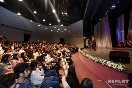 Bakıda “Gəncliyin səsi” festivalının açılışı olub