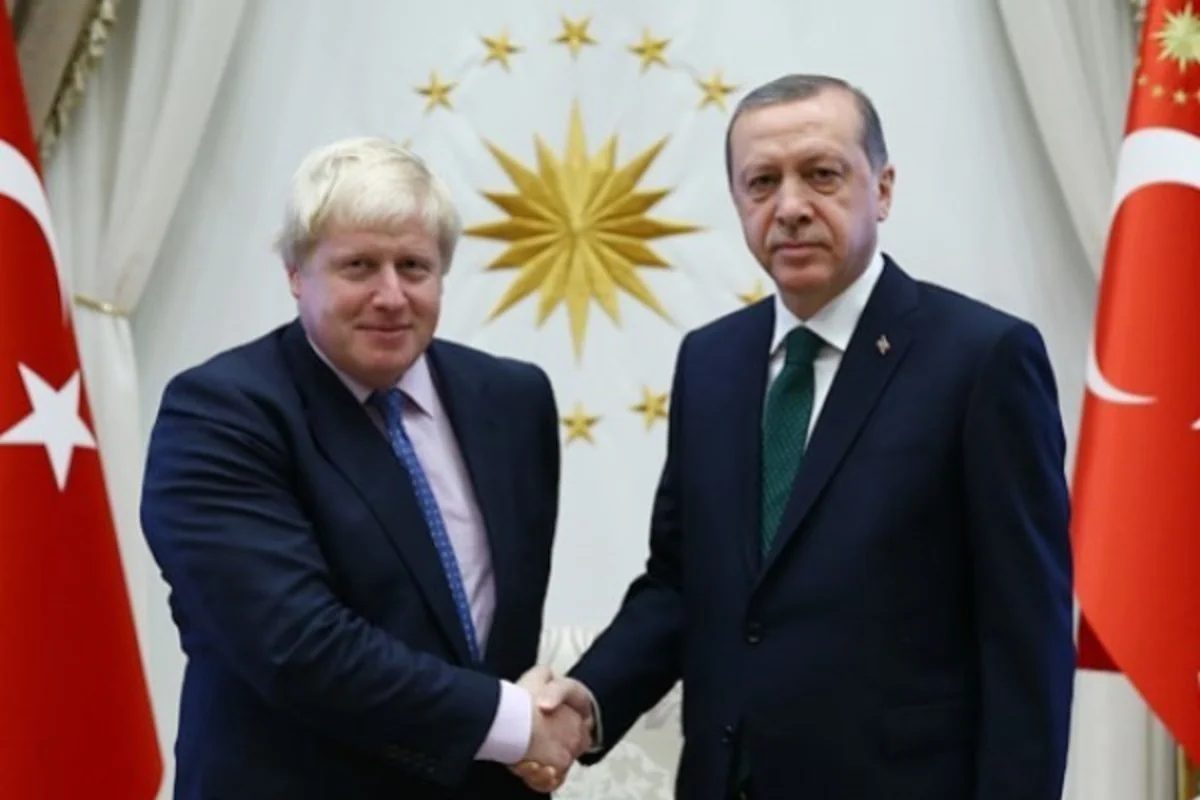 Ərdoğanla Conson Makron və Merkellə görüş planını müzakirə ediblər