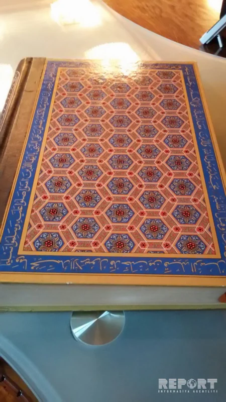 Qafqaz Müsəlmanları İdarəsinin kitabxanasından - FOTOREPORTAJ