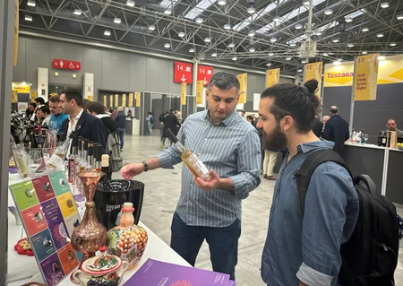 Azərbaycanın şərabçılıq turizmi imkanları İtaliyada nümayiş etdirilir