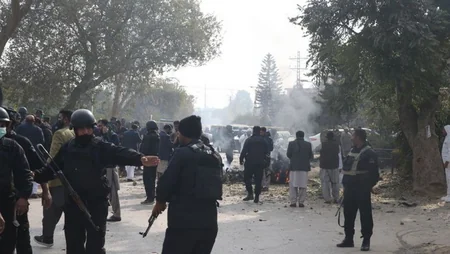 Blast in mosque in Pakistan's Peshawar, at least 90 wounded - VIDEO