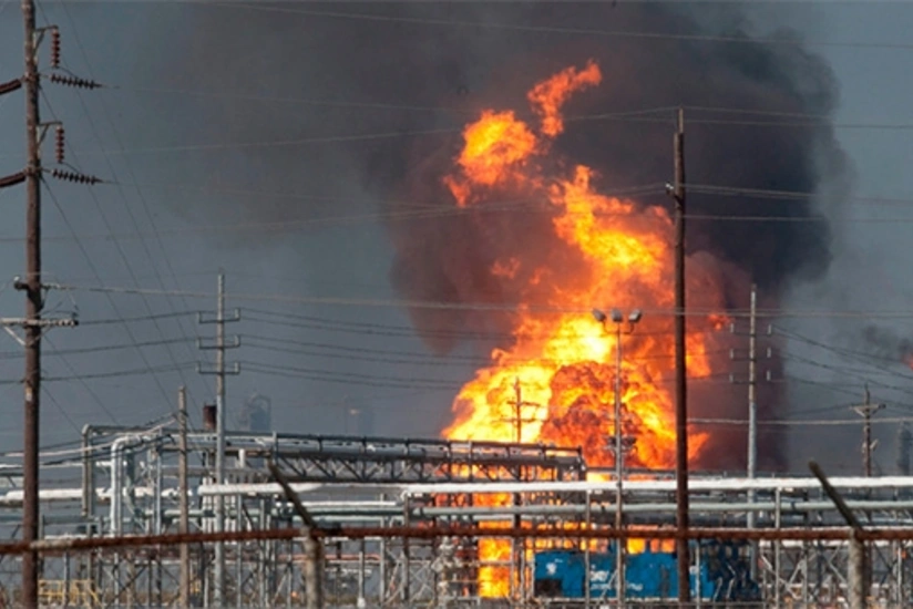 At least 4 injured of chemical explosion in Massachusetts, U.S.