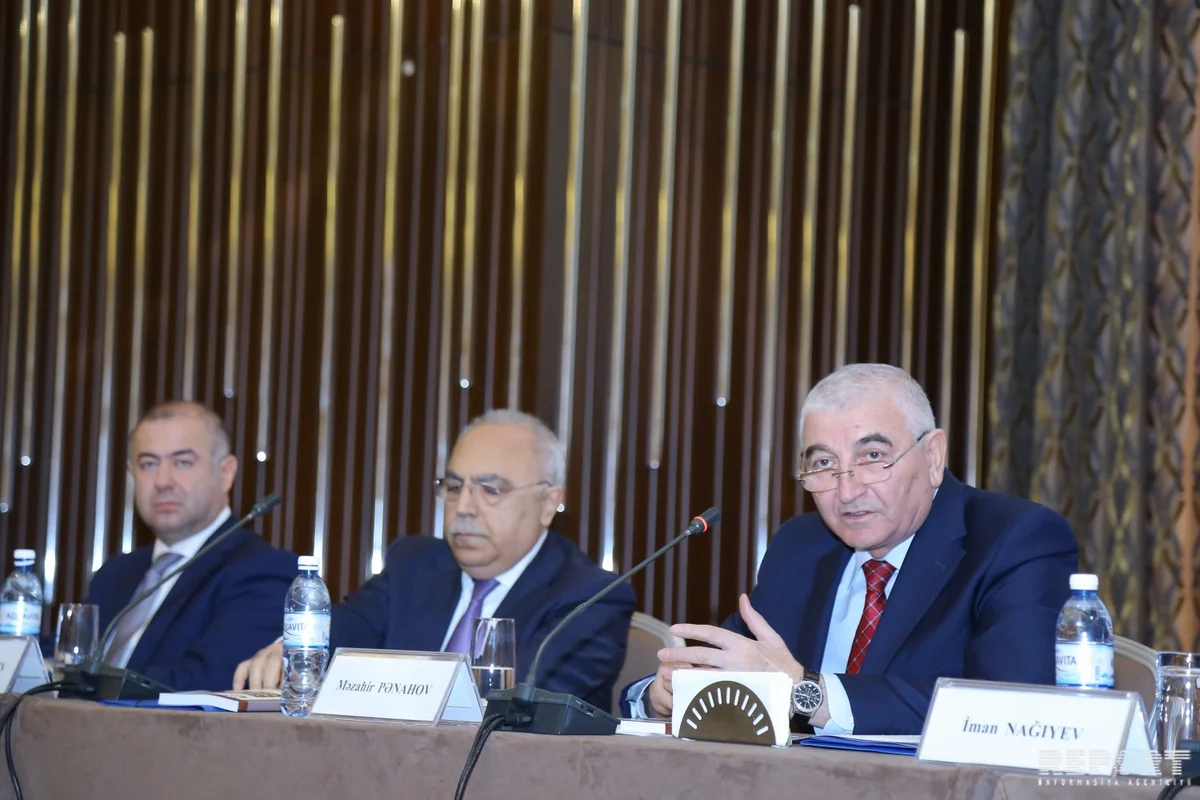 Məzahir Pənahov: “Bələdiyyə seçkiləri tam demokratik şəkildə keçiriləcək”