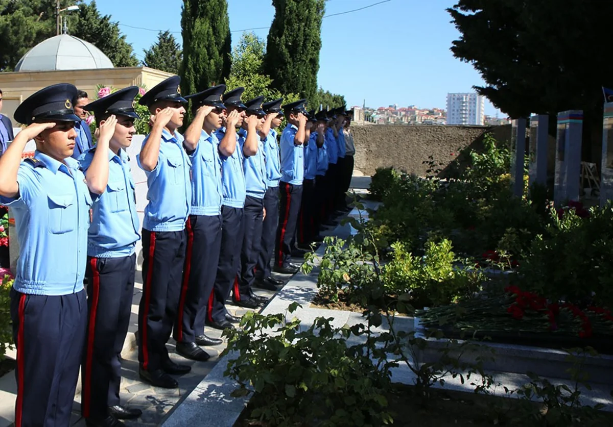 Milli Qəhrəman Mübariz İbrahimovun məzarı ziyarət edilib