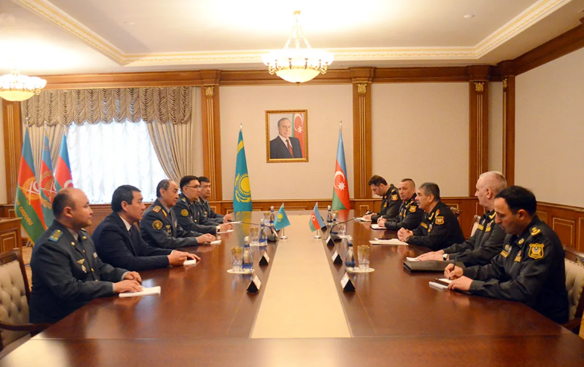 Azerbaijan, Kazakhstan mull joint military exercises