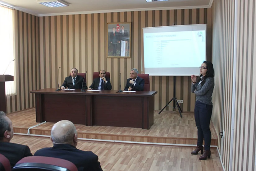 SOCAR Ecology Department hosts meeting with young people