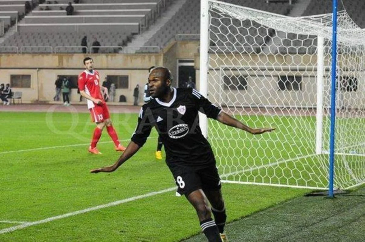 Qarabağ isveçrəli futbolçunu heyətinə qatıb