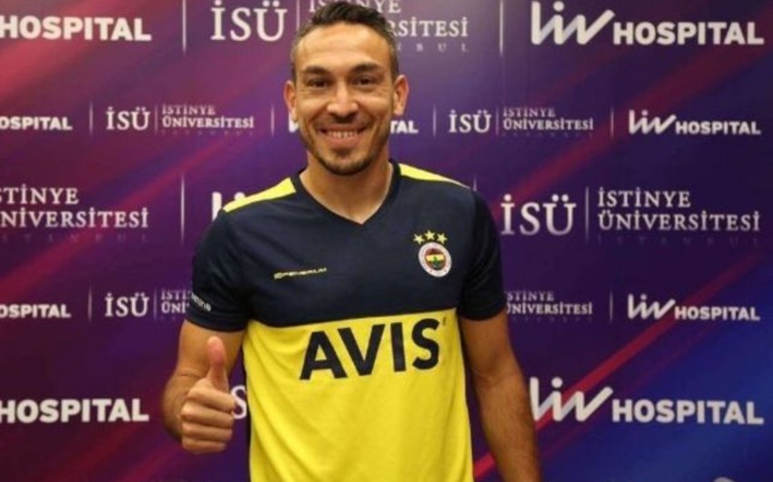 Fənərbağça PSJ-nin sabiq hücumçusunu heyətinə qatıb