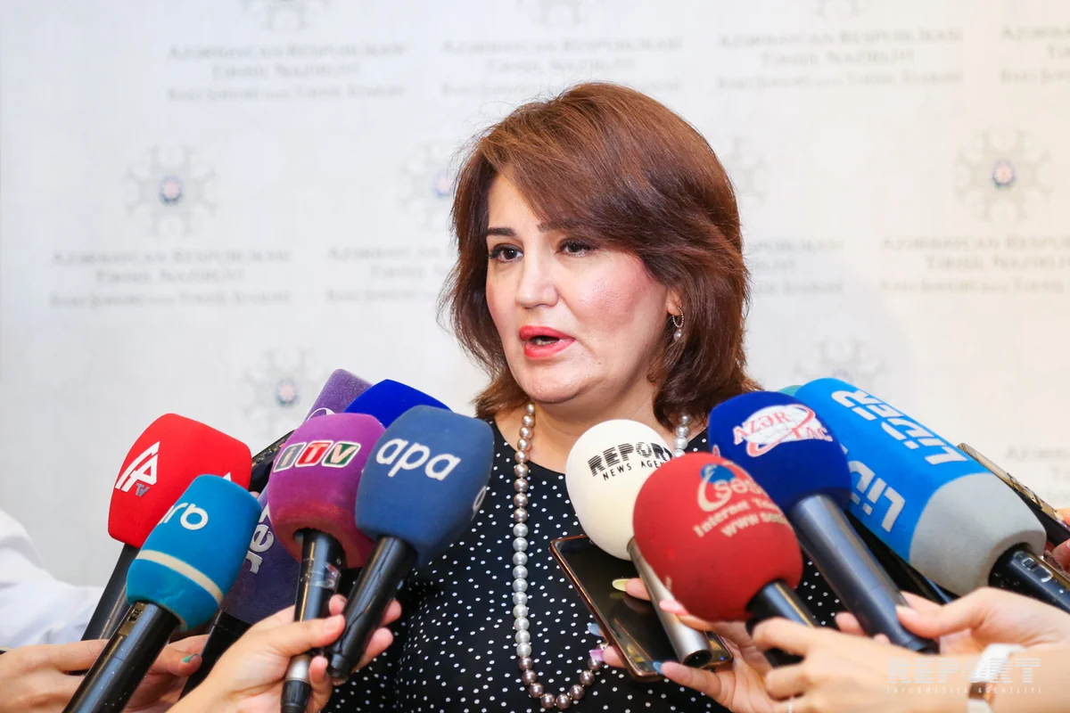 Məhəbbət Vəliyeva: Məktəblərin çoxunun ibtidai siniflərini Rus dili müəllimi ilə təmin edə biləcəyik
