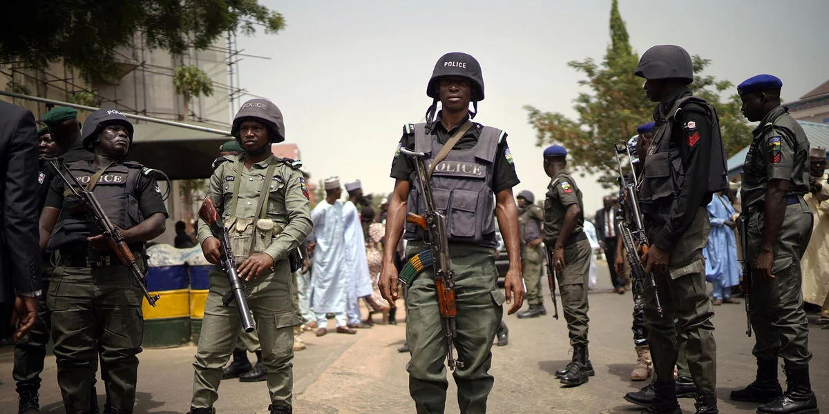 Nigeriya ordusu 386 dinc sakini terrorçulardan azad edib