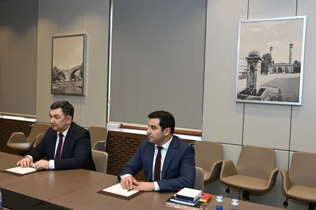 Ceyhun Bayramov Beynəlxalq Türk Akademiyasının rəhbəri ilə görüşüb