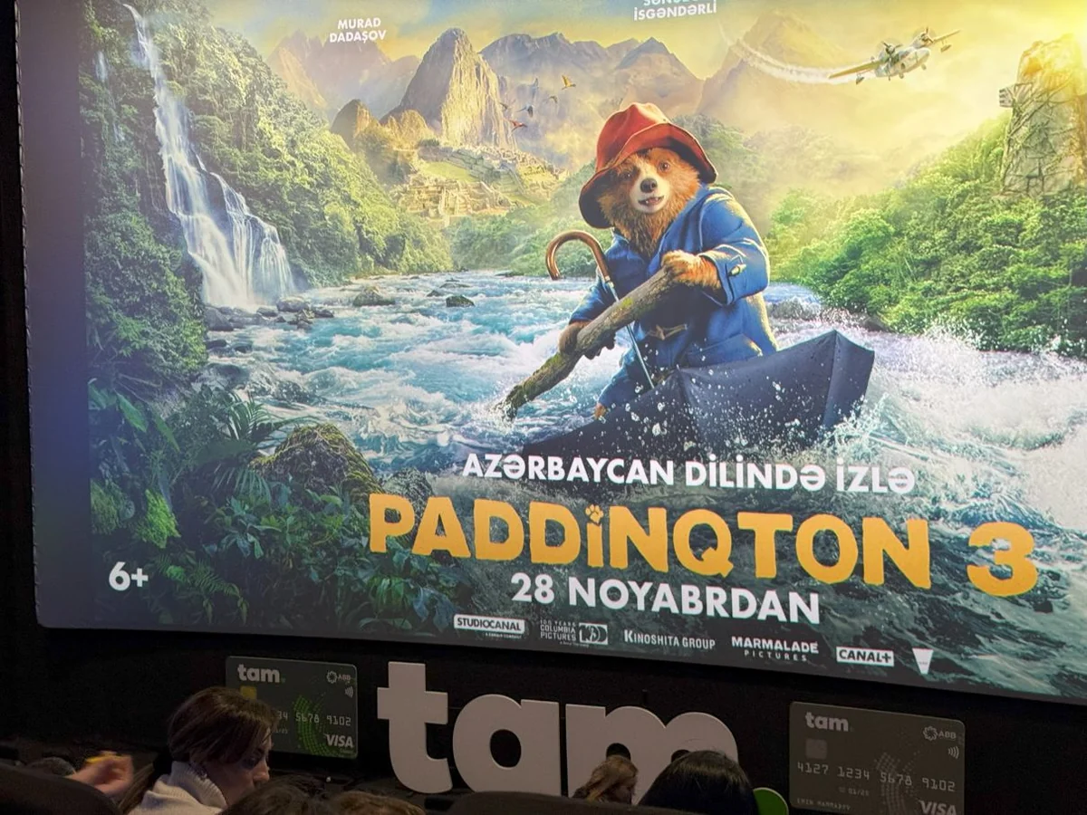 “CineMastercard”da Azərbaycan dilində dublyaj olunan “Paddinqton 3” komediyası təqdim olunub