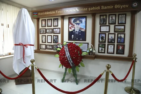 Yaralı halda döyüşü davam etdirmiş şəhidin büstünün açılışı olub