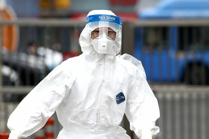 Çin koronavirus dalğasının pik nöqtəsinin geridə qaldığını açıqladı
