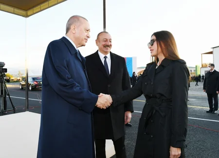 Ərdoğanı Zəngilanda Prezident İlham Əliyev qarşılayıb