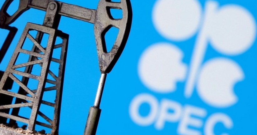 “OPEC+” ölkələri ötən ay gündəlik plandan 52 min barel az neft hasil edib