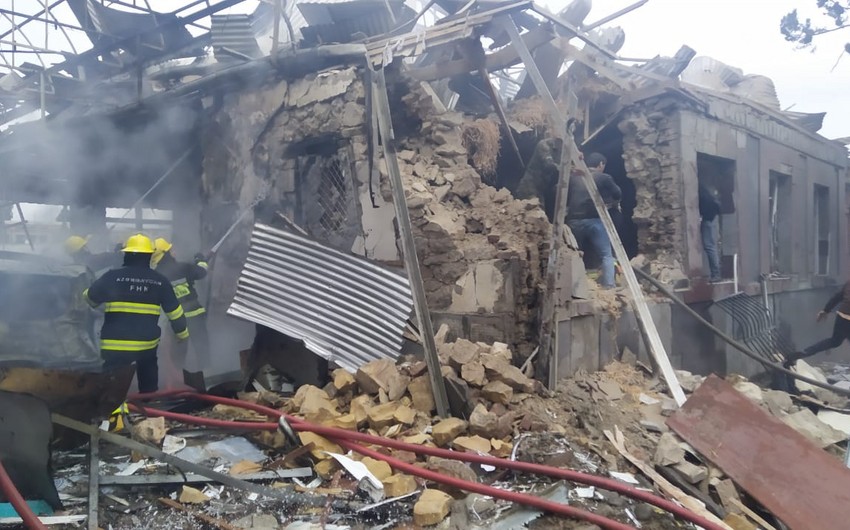 Ombudsman Aparatı: Gəncənin bombalanması hərbi cinayətdir