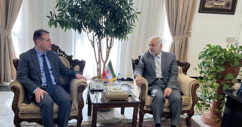 Azərbaycanın Tehrandakı səfiri İranın XİN başçısının müavini ilə görüşüb