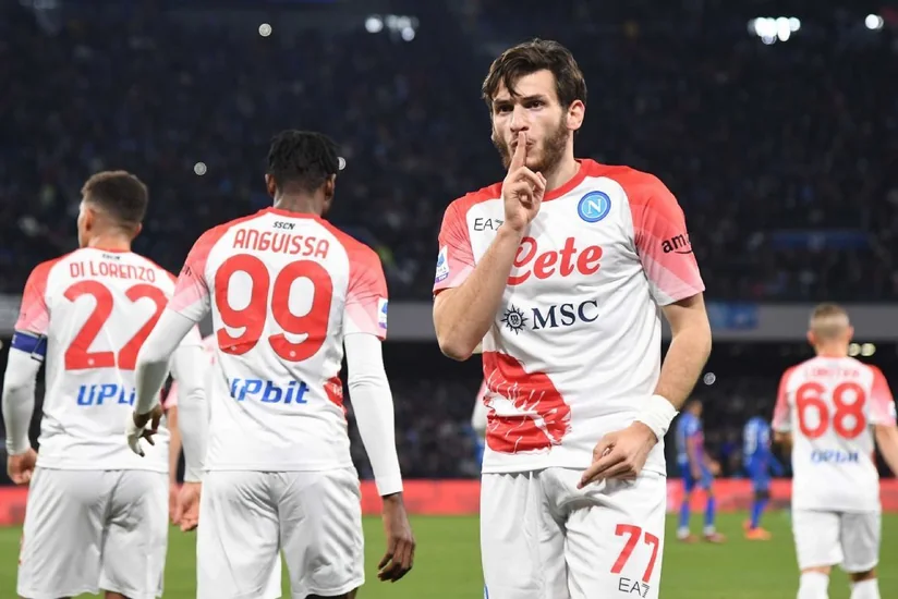 Napoli 3-cü pilləyə yüksəlib, Kvaratsxeliya ən uğurlu debütantdır