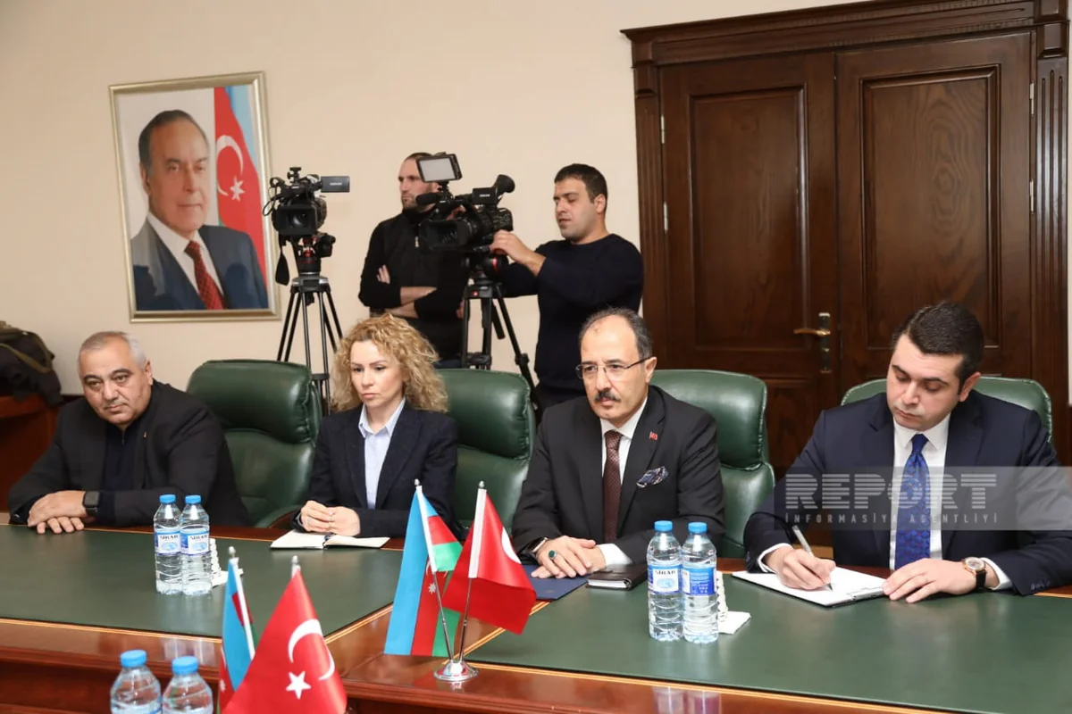 Qərbi Azərbaycan İcmasında Türkiyənin Azərbaycandakı səfiri ilə görüş keçirilib