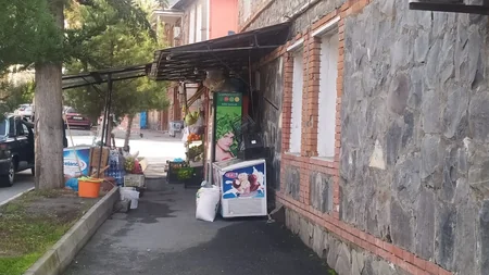 Qanunsuz küçə ticarəti ilə məşğul olan 20-yə yaxın satıcı cərimələnib