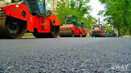 Bakıxanovda 1 km uzunluğunda yol əsaslı təmir edilir