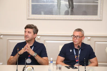 Saleh Məmmədov İslamiadada gümüş medal qazanan həndbol yığmasını qəbul edib