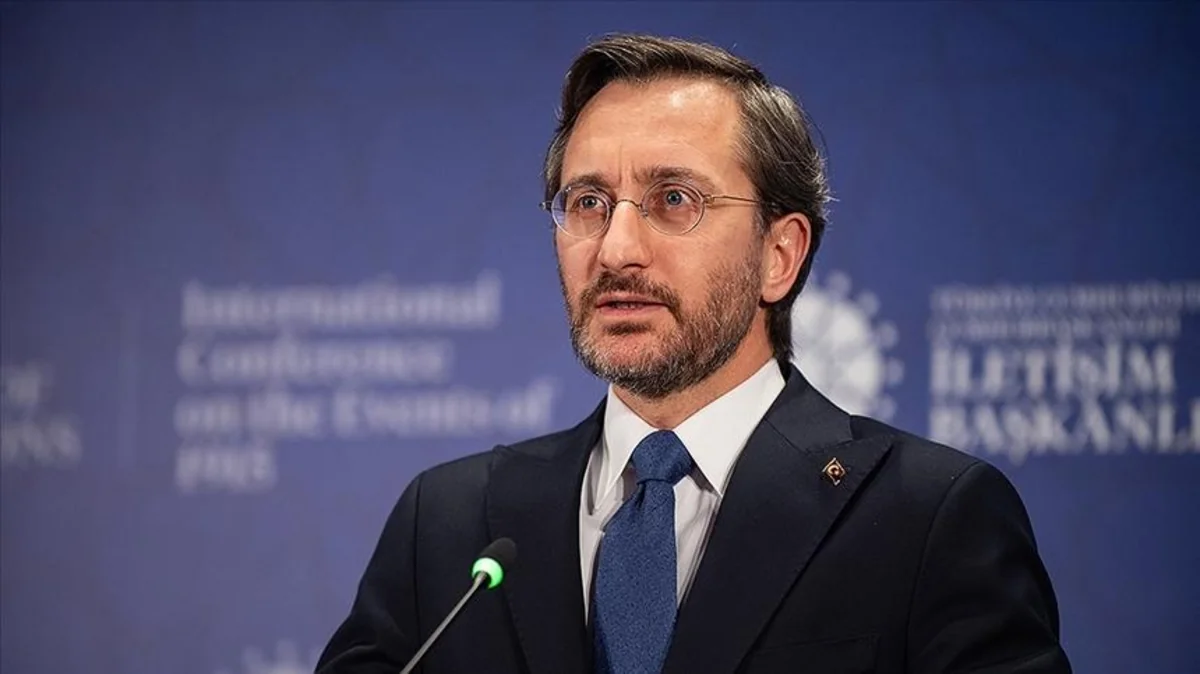 Ərdoğan Fəxrəddin Altunu vəzifəsində saxlayıb