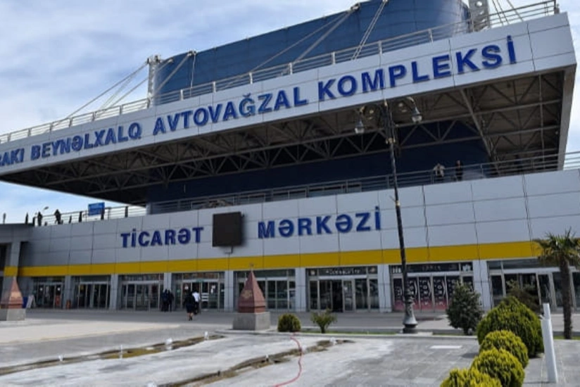 Paytaxtın bir sıra yerlərində taksilər üçün duracaq təşkil edilib