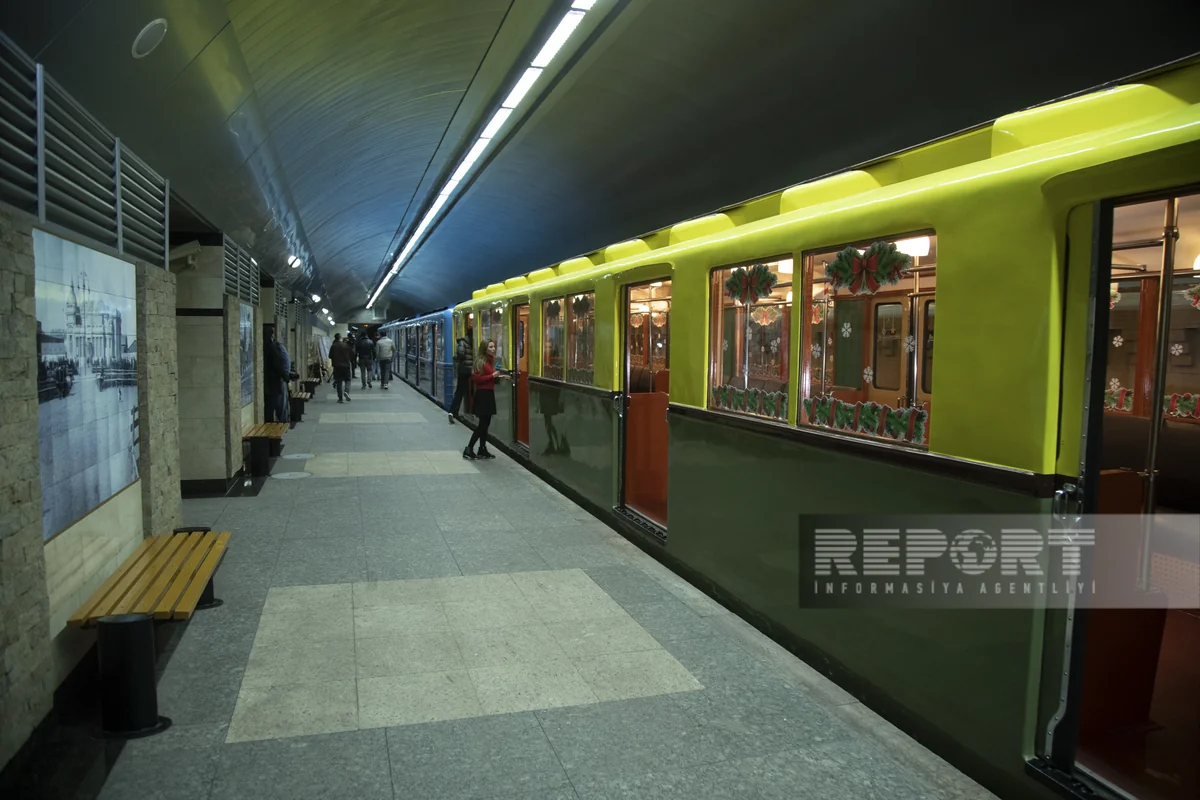 Bakı metrosunda retro vaqonların növbəti nümayişinə başlanılıb