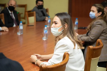 “Bank Respublika” İqtisad Universiteti ilə əməkdaşlıq memorandumu imzalayıb